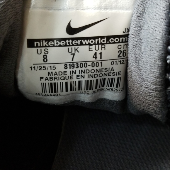 ***SOLD***Nike Revolution 3 Mens Running Sneakers - Picture 8 of 8